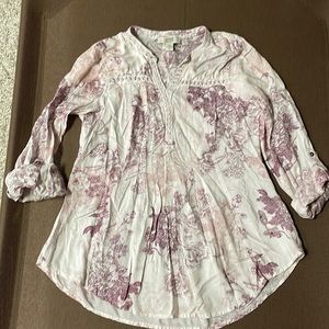 Women’s Vintage America blues top. Size S.